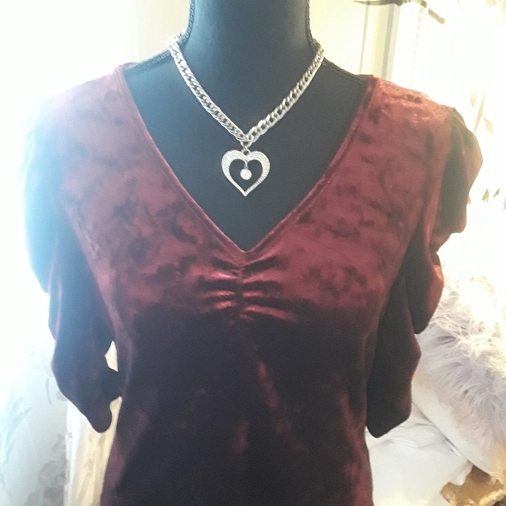 ❤Gorgeous Vintage Velvet Top❤
